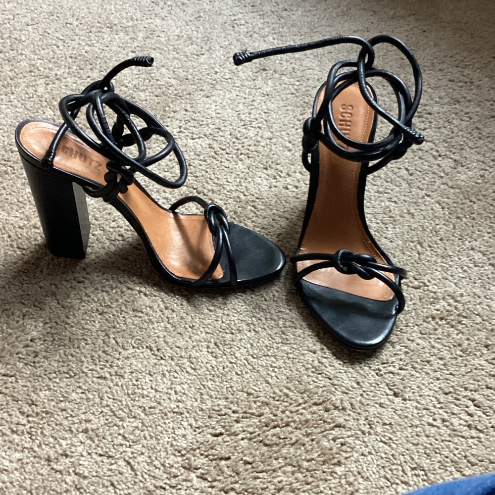 Lace up wrap Black Heeled Sandals